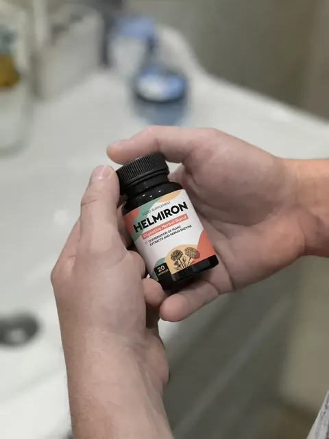 Opakowanie Helmiron — zdjęcie 9 z 10